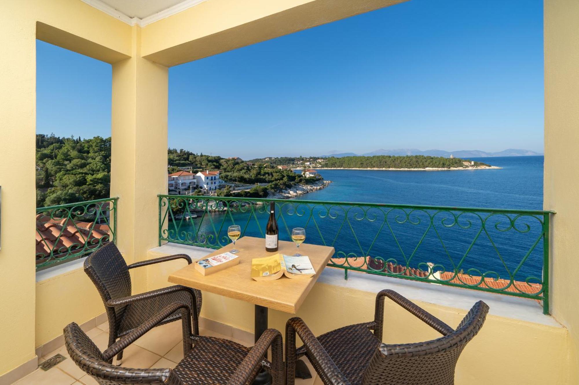 Stella Hotel Apartments 피스카던 외부 사진